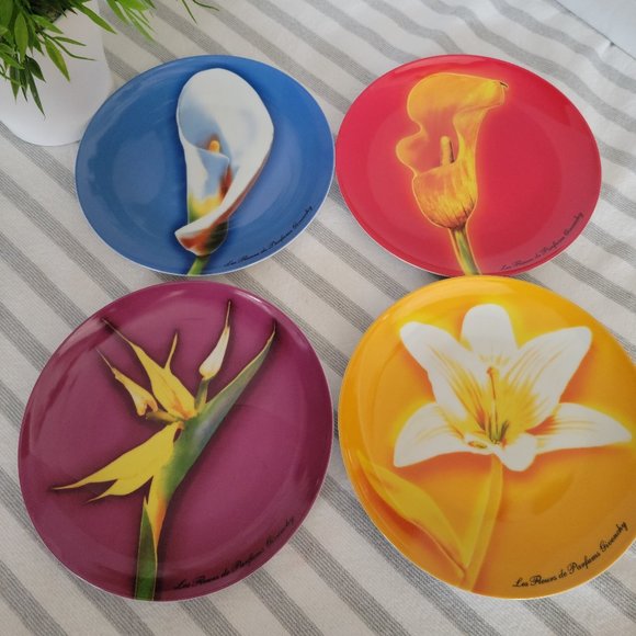 Givenchy Parfums Appetizer/Salad/Display Plate - Picture 5 of 6